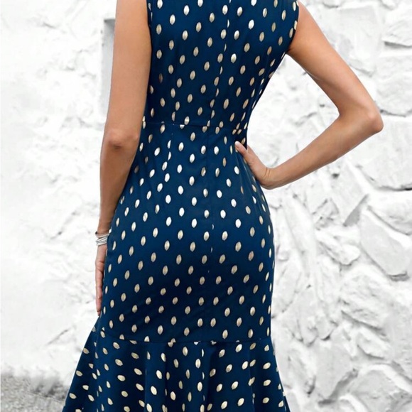 SHEIN Clasi Gold Dot Print Ruffle Hem Dress size large - Picture 4 of 8